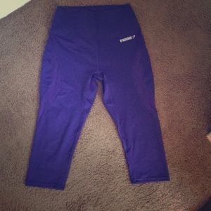 High waisted Gymshark cropped leggings